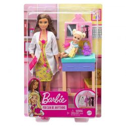Barbie Barnläkare med barn och skötbord