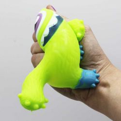 Roligt monster med ljus klämmonster mjuk
