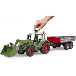 Bruder Fendt 211 Vario Traktor med skopa och vagn 02182