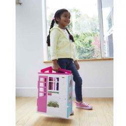 Barbie Hus med docka och möbler FXG55