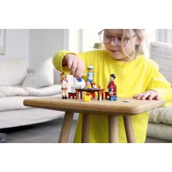 Pippi Möbelset 1 bord och stolar Micki