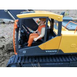 Radiostyrd Volvo Grävmaskin EC160E