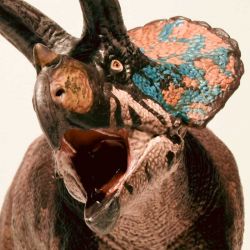 Triceratops SP Cryptic Dinosauriefigur Eofauna