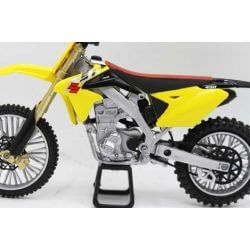 Motorcross Suzuki RM-Z450 Lekakscross 1:12