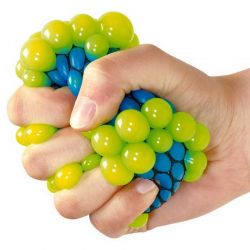 Klämboll i nät leksak 6 cm