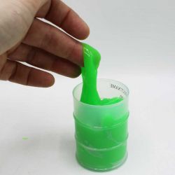 Slime i häftiga färger